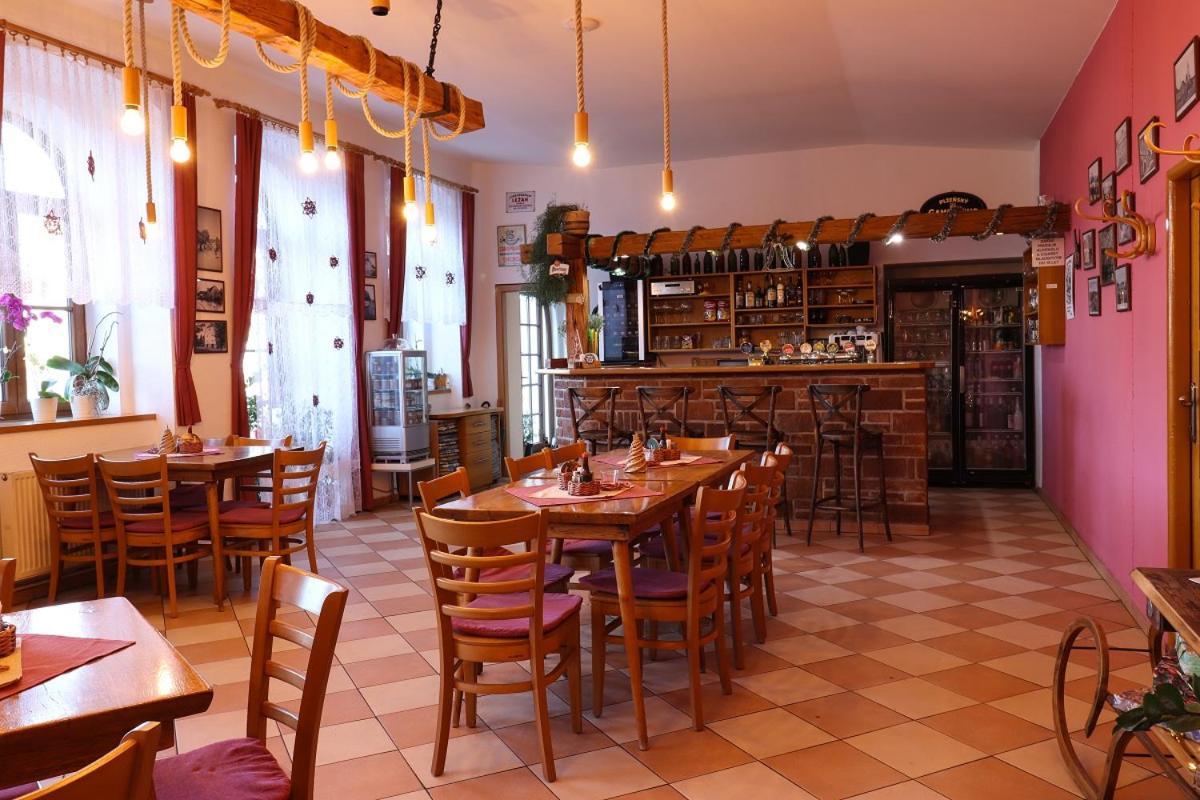 Penzion U Hlavacku Horazdovice Exterior foto